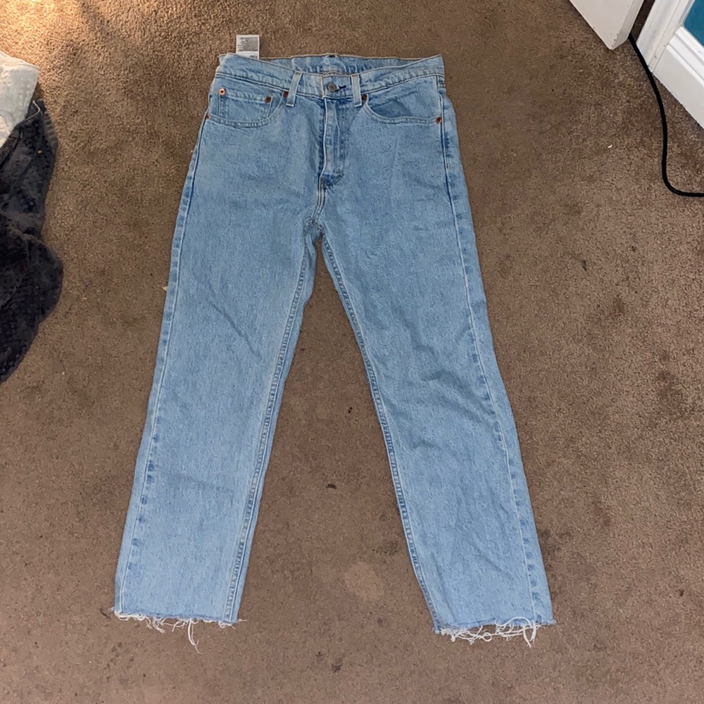 Levi lightwash straigh leg blue jeans